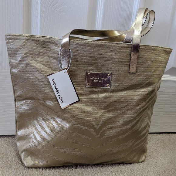 ***SOLD***Michael Kors Metallic Gold Tote Bag NWT - Picture 4 of 8